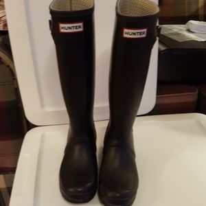 Hunter Original Tall Matte Black Rubber Rainboot